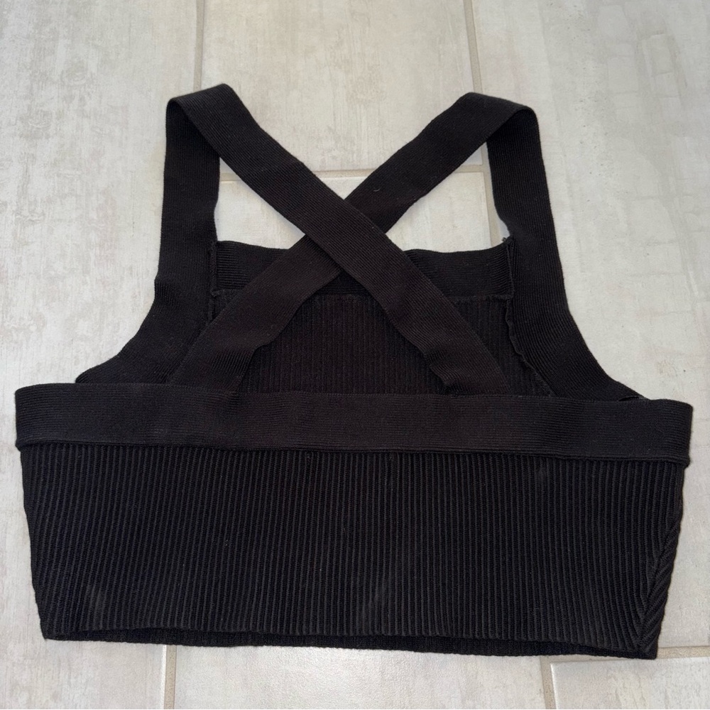 House of Harlow 1960 Black Ribbed Crop Top, Size Large - Picture 4 of 4